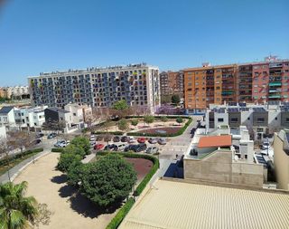 Piso en venta en Malilla en Valencia