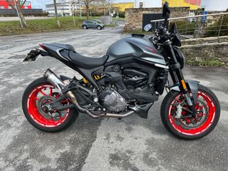 Ducati Monster 937