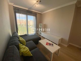 Piso en alquiler en Teatinos en Málaga