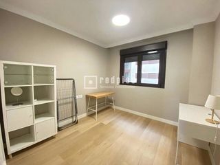 Piso en alquiler en Teatinos en Málaga