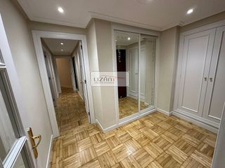 Piso en alquiler en Auditorio - Parque Invierno en Oviedo