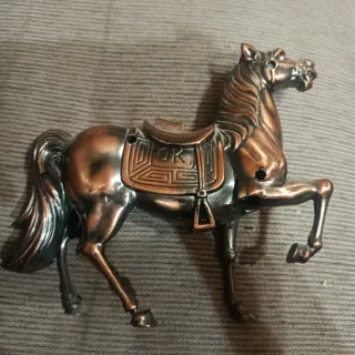 Mechero Caballo Bronce