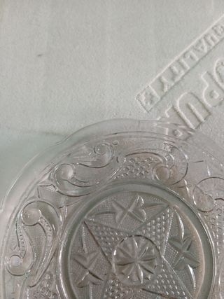 Juego de 5 platos vintage de cristal decorados