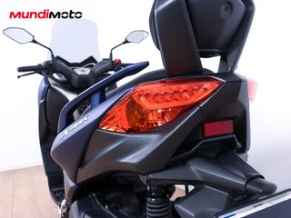 YAMAHA X-MAX 300 ABS