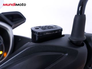 YAMAHA X-MAX 300 ABS