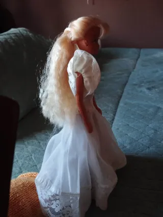 Muñeca Barbie Vestido Blanco
