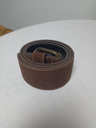 Cinturón marrón ante mujer. 75cm