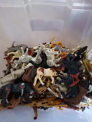 Gran lote Playmobil: Barco, Castillo y Figuras