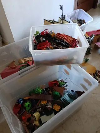 Gran lote Playmobil: Barco, Castillo y Figuras