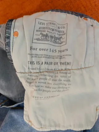 Vaqueros cortos Levi's hombre talla 40