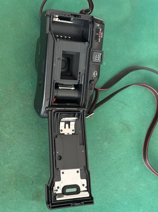 Canon Sure Shot Tele fotocamera analogica 35mm