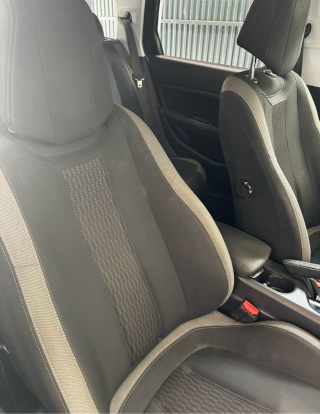 Peugeot 308 2015