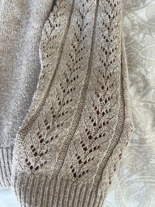 Jersey cuello vuelto beige