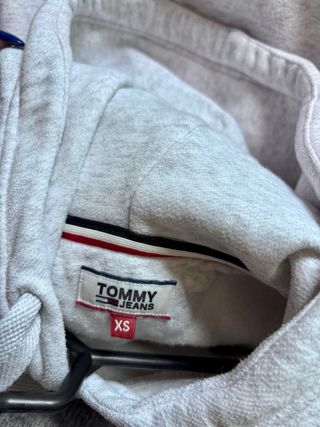 Sudadera Tommy Jeans Gris y Rosa