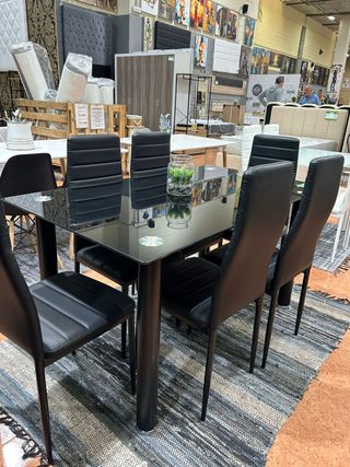 Mesa Comedor Negra + 6 Sillas Polipiel