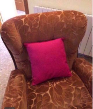 2 Sofás de tela chenilla