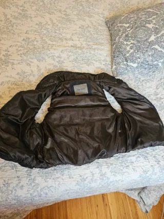 Chaleco Zara acolchado con capucha