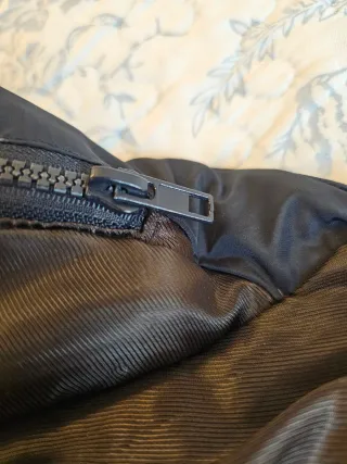 Chaleco Zara acolchado con capucha