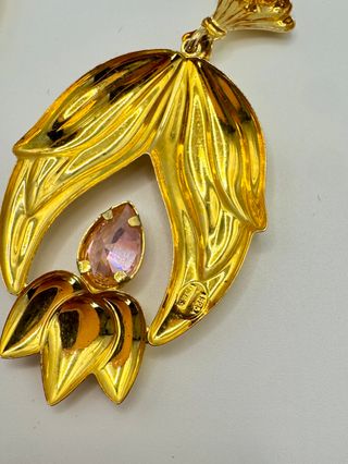 Orecchini placcati oro con zircone rosa