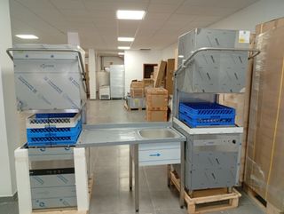 Lavavajillas industrial : móvil 631060693