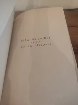Los Estados Unidos entran en la Historia