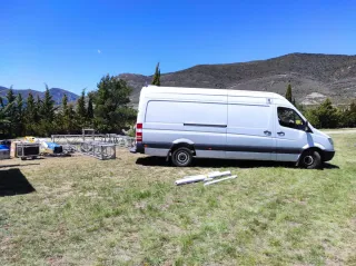 Se ofrece equipo de conductores