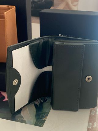 Carteras de piel Dolphin con chip