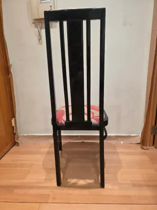 Sillas de comedor con tapizado floral