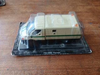 Vehículos a escala 1/43