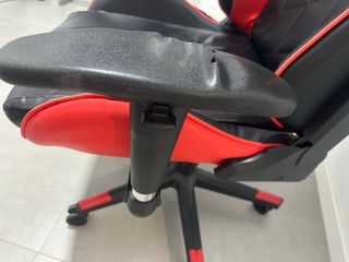 Silla Gaming Negra y Roja