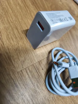 Cargador Rápido 67W USB-C