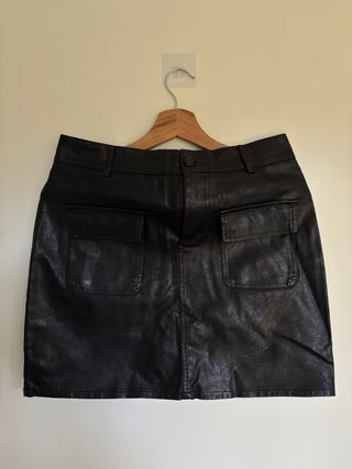 2 Falda efecto piel Mango