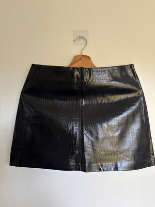 2 Falda efecto piel Mango