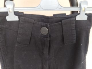 Pantaloni Capri Neri Tg M Dettaglio Arricciato