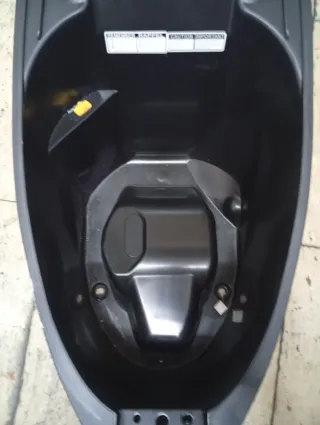 Bajo asiento Sym Symphony SR 125