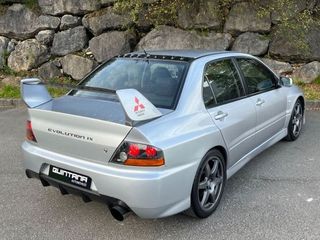 Mitsubishi Lancer Evolution IX Ultimate 2.0 TURBO 4x4 CON ELECTRÓNICA 350CV