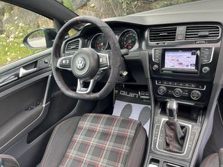 Volkswagen Golf 2.0 TSI 230cv DSG GTI Performance BMT