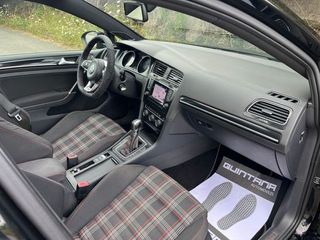 Volkswagen Golf 2.0 TSI 230cv DSG GTI Performance BMT