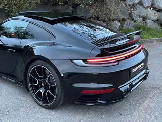 Porsche 911 992 TURBO 580CV