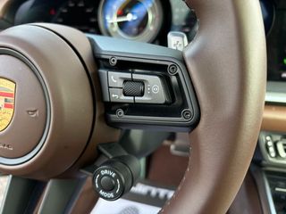 Porsche 911 992 TURBO 580CV