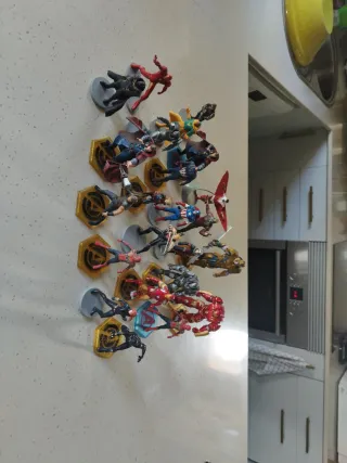 OFERTA hasta fin de semana Lote Deluxe Figuras M