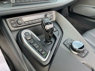 BMW i8 i8 ROADSTER FIRST Limited Edition 374cv