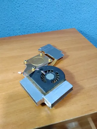 Ventilador y disipador Lenovo portátil