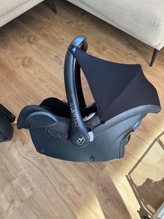 Maxi-Cosi CabrioFix + base ISOFIX grupo 0 bebé