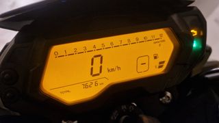 Moto Benelli BN 125 Gris mate