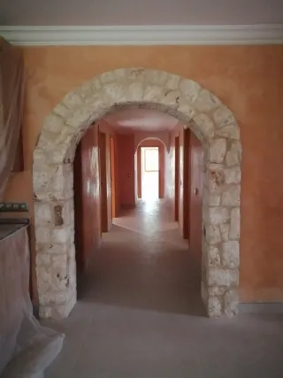 Trabajos de piedra y jardín en mallorca y Reformas