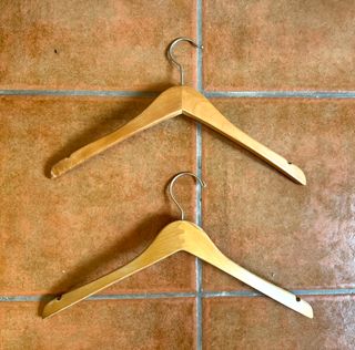 12 Perchas Madera Hilfiger Denim