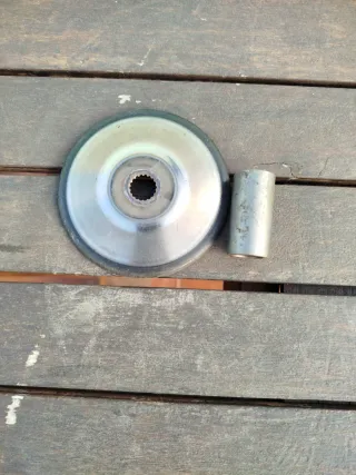 Cárter y transmisión VespinoF9(1002) bulón y polea