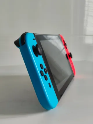 Nintendo Switch V1 + Accesorios