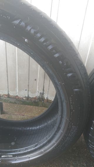 2 Neumáticos Bridgestone 215/50R17 91W